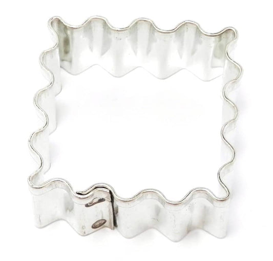 Vykrajovátko čtverec 34x34mm vroubek